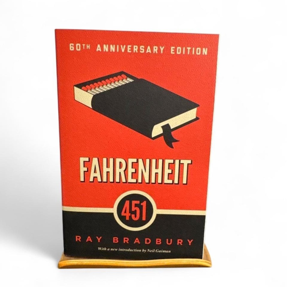 Fahrenheit 451 Book